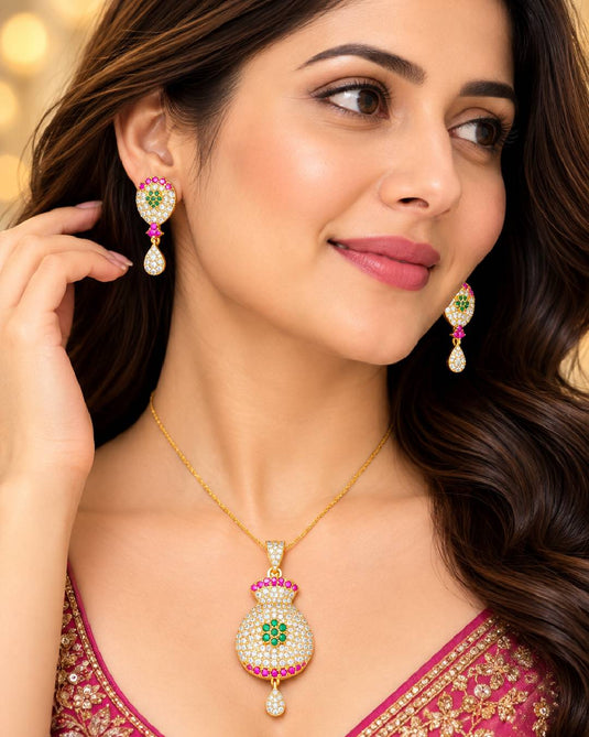 Elegant Gold-Tone Statement Necklace and Earrings Set for Women